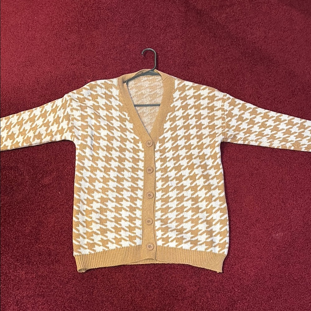 Tan and White Houndstooth Cardigan Sweater